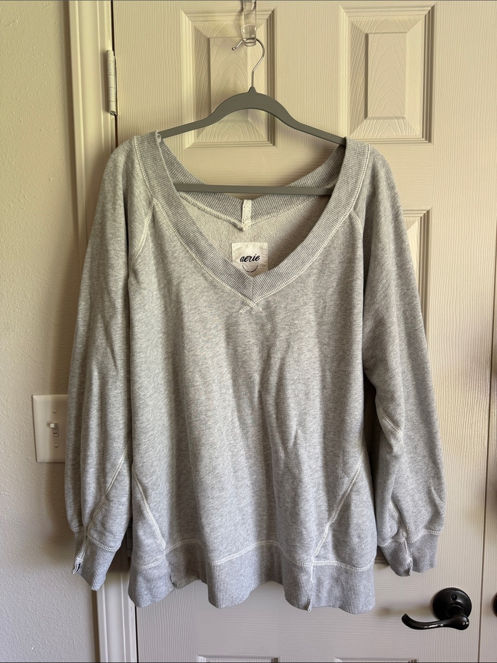aerie Light Gray V-Neck Pullover Sweatshirt